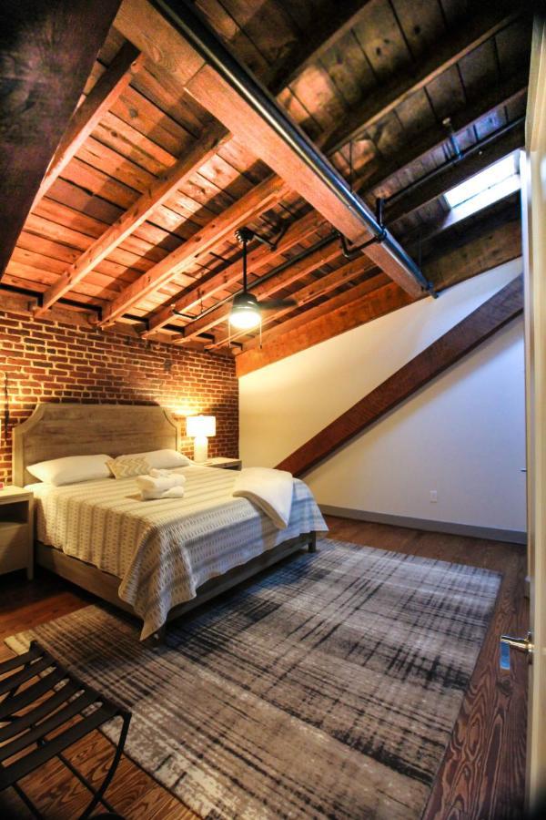 The Lofts At Downtown Salem Aparthotel Eksteriør bilde